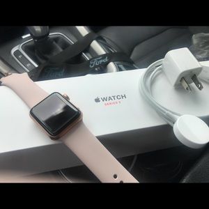 Apple iWatch - Rose Gold